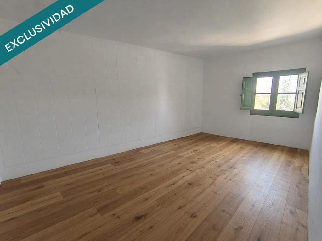 2 bedroom Villa for sale in Torres de Barbues with garage - € 79,000 (Ref: 10035094)