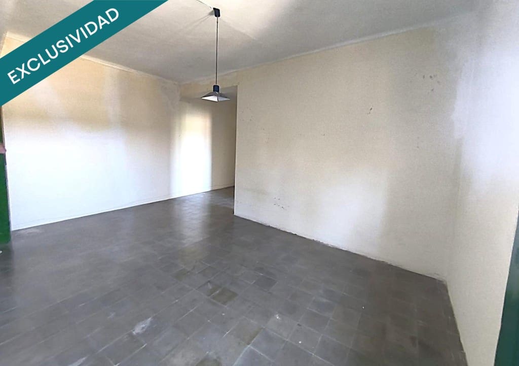 2 bedroom Villa for sale in Torres de Barbues with garage - € 79,000 (Ref: 10035094)