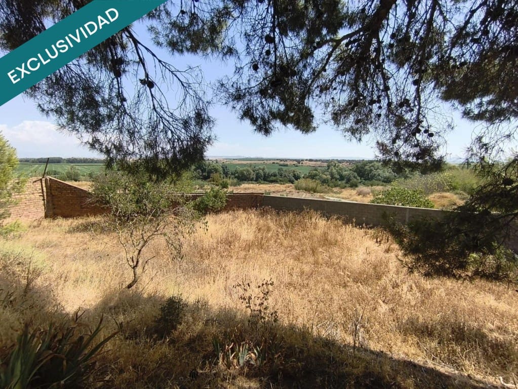 2 bedroom Villa for sale in Torres de Barbues with garage - € 79,000 (Ref: 10035094)