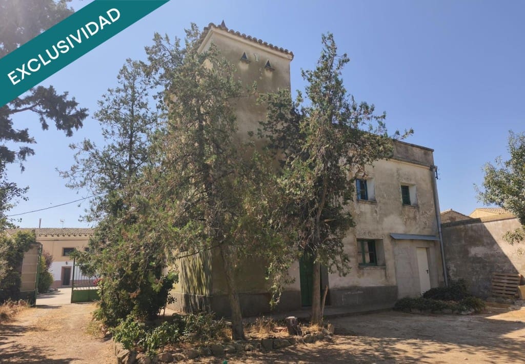 2 bedroom Villa for sale in Torres de Barbues with garage - € 79,000 (Ref: 10035094)