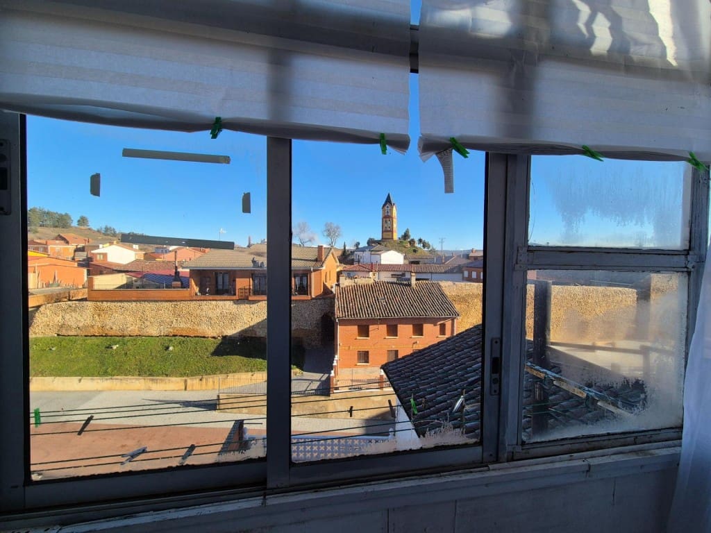 3 slaapkamer Appartement te koop in Almanza - € 65.000 (Ref: 10035095)