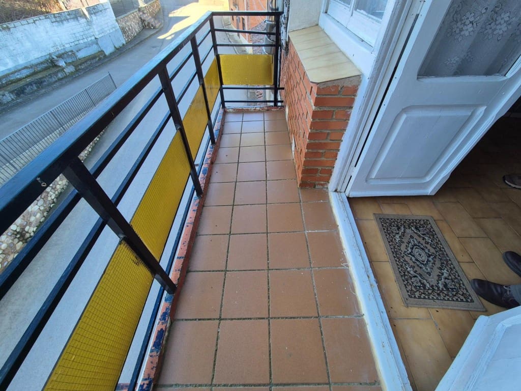 3 slaapkamer Appartement te koop in Almanza - € 65.000 (Ref: 10035095)