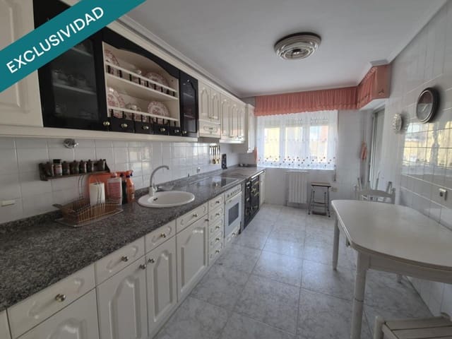 4 chambre Villa/Maison à vendre à San Andrés del Rabanedo - 210 000 € (Ref: 10035096)
