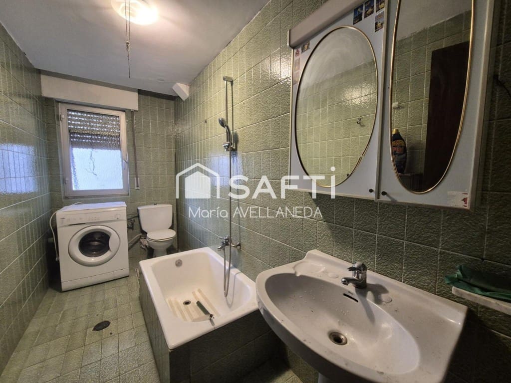 4 chambre Villa/Maison à vendre à San Andres del Rabanedo - 210 000 € (Ref: 10035096)