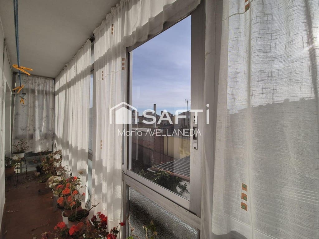4 chambre Villa/Maison à vendre à San Andres del Rabanedo - 210 000 € (Ref: 10035096)