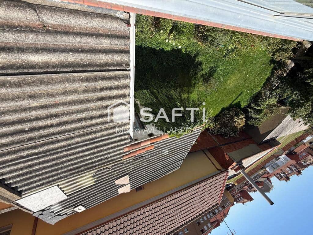 Chalet de 4 habitaciones en San Andrés del Rabanedo en venta con garaje - 210.000 € (Ref: 10035096)