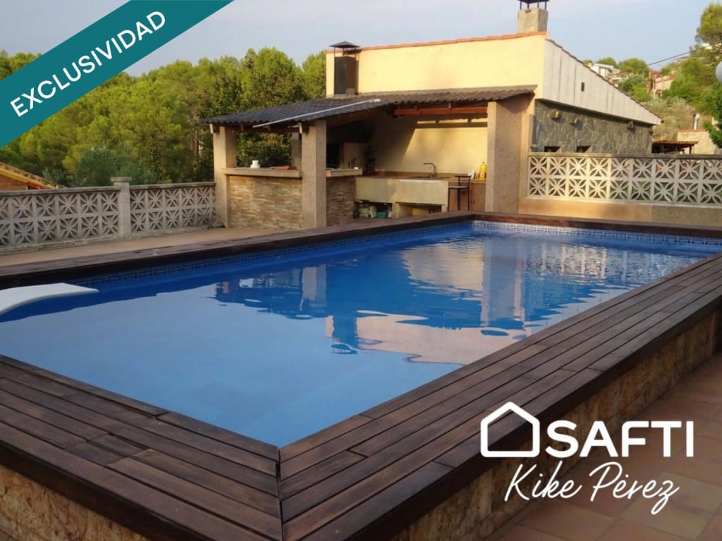4 bedroom Villa for sale in Rubi with pool garage - € 578,000 (Ref: 10035097)