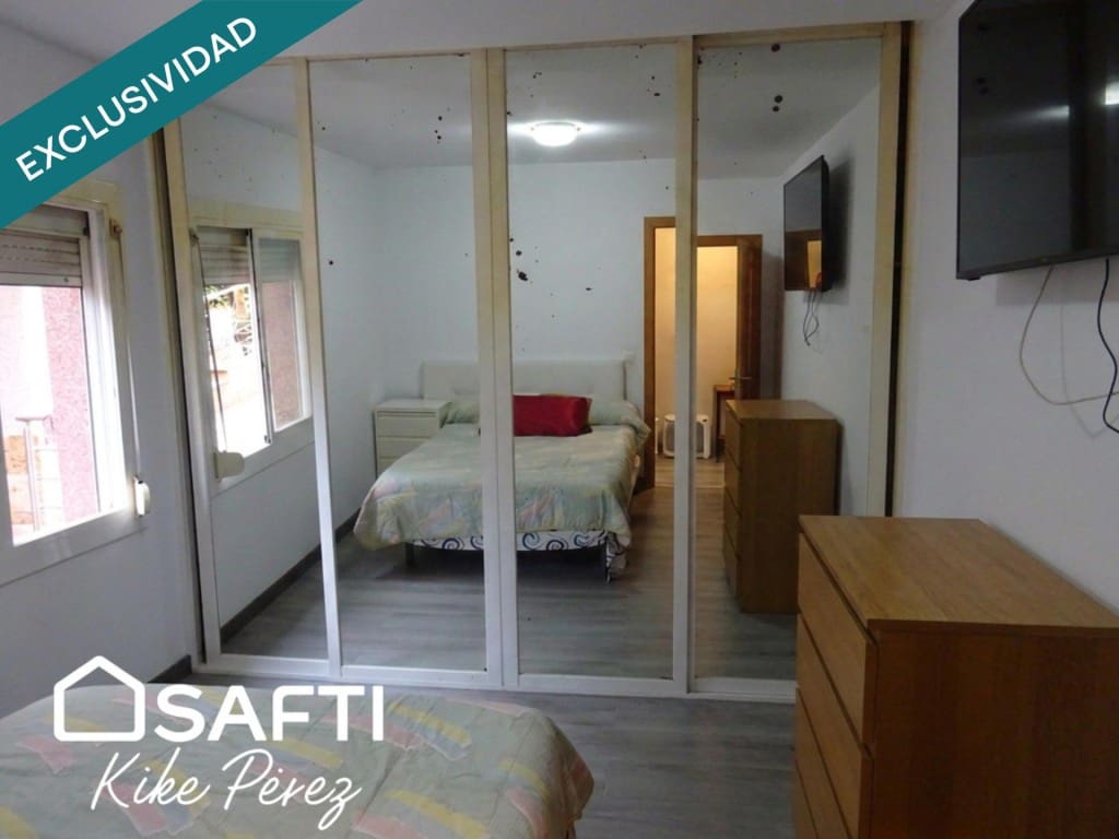 4 bedroom Villa for sale in Rubi with pool garage - € 578,000 (Ref: 10035097)