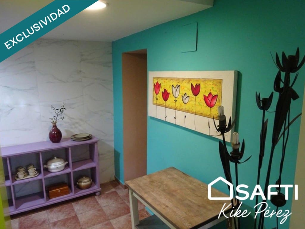 4 bedroom Villa for sale in Rubi with pool garage - € 578,000 (Ref: 10035097)