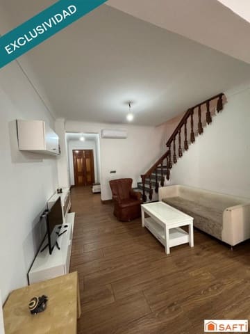 4 slaapkamer Rijtjeshuis te koop in Villanueva de la Reina - € 68.000 (Ref: 10035098)