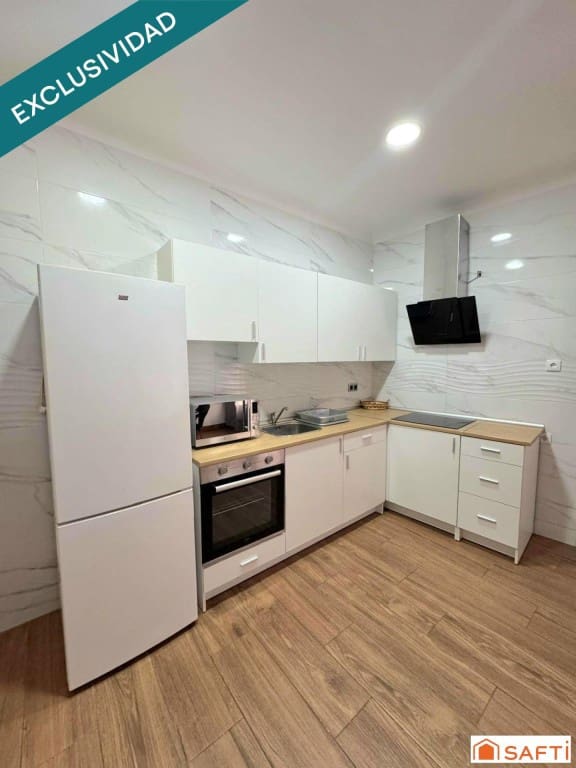 4 makuuhuone Rivitalo myytävänä paikassa Villanueva de la Reina - 68 000 € (Ref: 10035098)