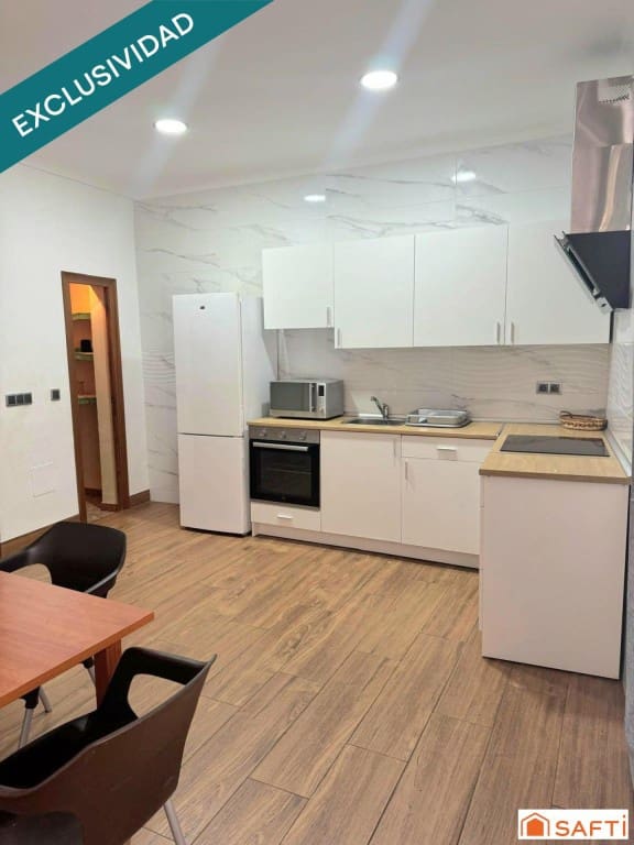 4 makuuhuone Rivitalo myytävänä paikassa Villanueva de la Reina - 68 000 € (Ref: 10035098)