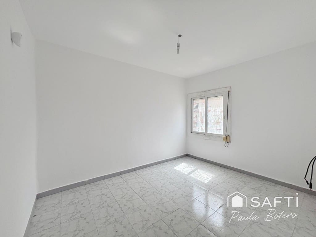 3 sypialnia Apartament na sprzedaż w Vilanova i la Geltru - 145 000 € (Ref: 10035100)