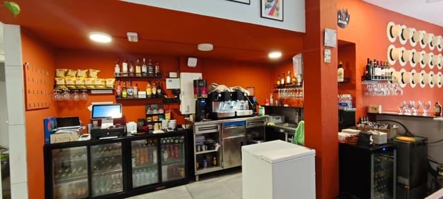 Local Comercial en Tarragona ciudad en venta - 120.000 € (Ref: 10035101)