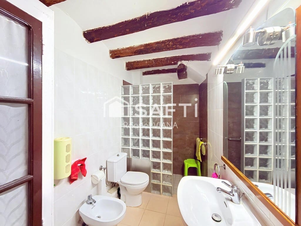 7 sovrum Radhus till salu i Piera - 230 000 € (Ref: 10035102)