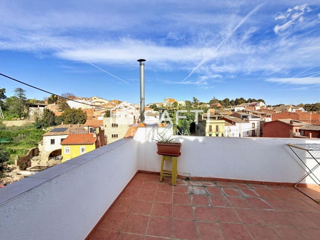 7 sovrum Radhus till salu i Piera - 230 000 € (Ref: 10035102)