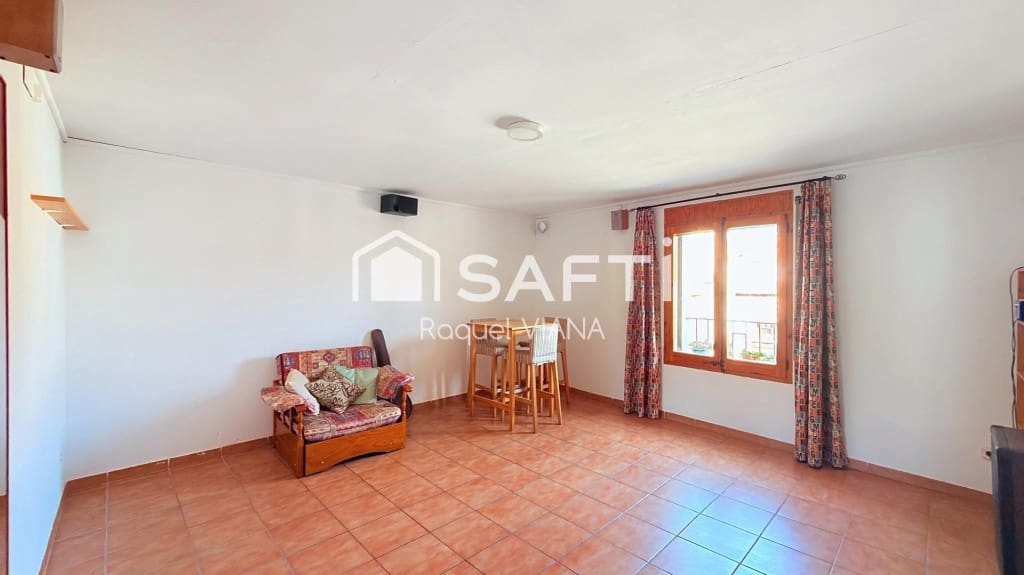 7 sovrum Radhus till salu i Piera - 230 000 € (Ref: 10035102)