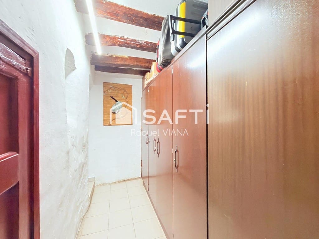 7 sovrum Radhus till salu i Piera - 230 000 € (Ref: 10035102)