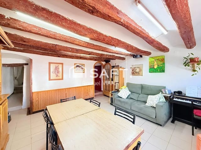 7 sovrum Radhus till salu i Piera - 230 000 € (Ref: 10035102)