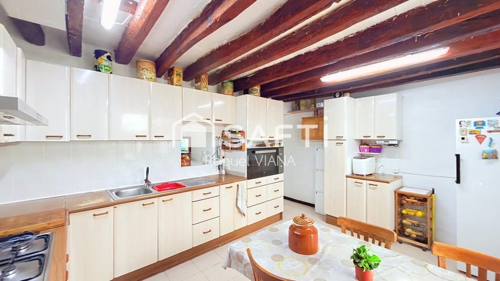 7 sovrum Radhus till salu i Piera - 230 000 € (Ref: 10035102)