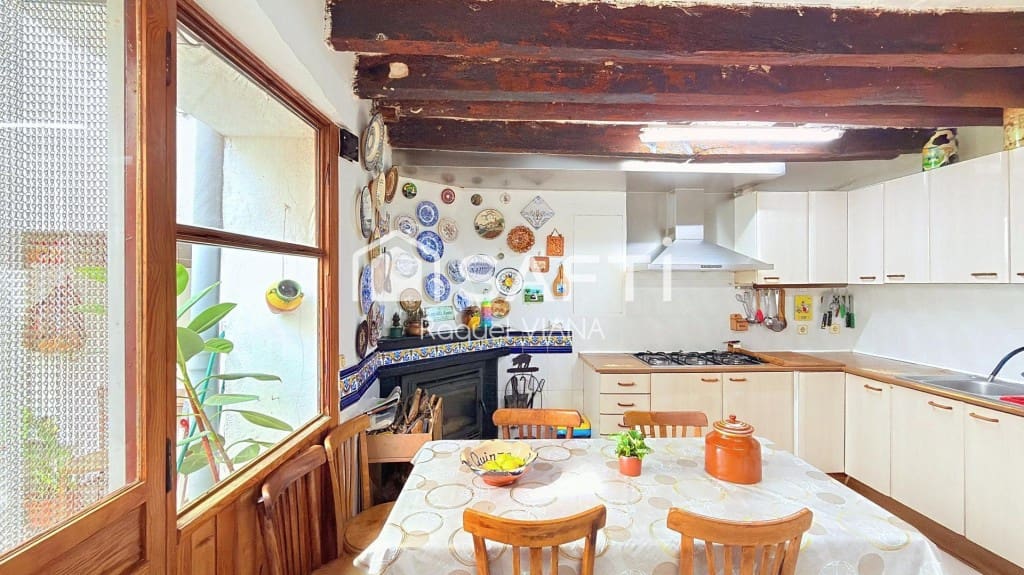 7 sovrum Radhus till salu i Piera - 230 000 € (Ref: 10035102)