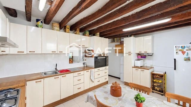 7 soveværelse Rækkehus til salg i Piera - € 230.000 (Ref: 10035102)