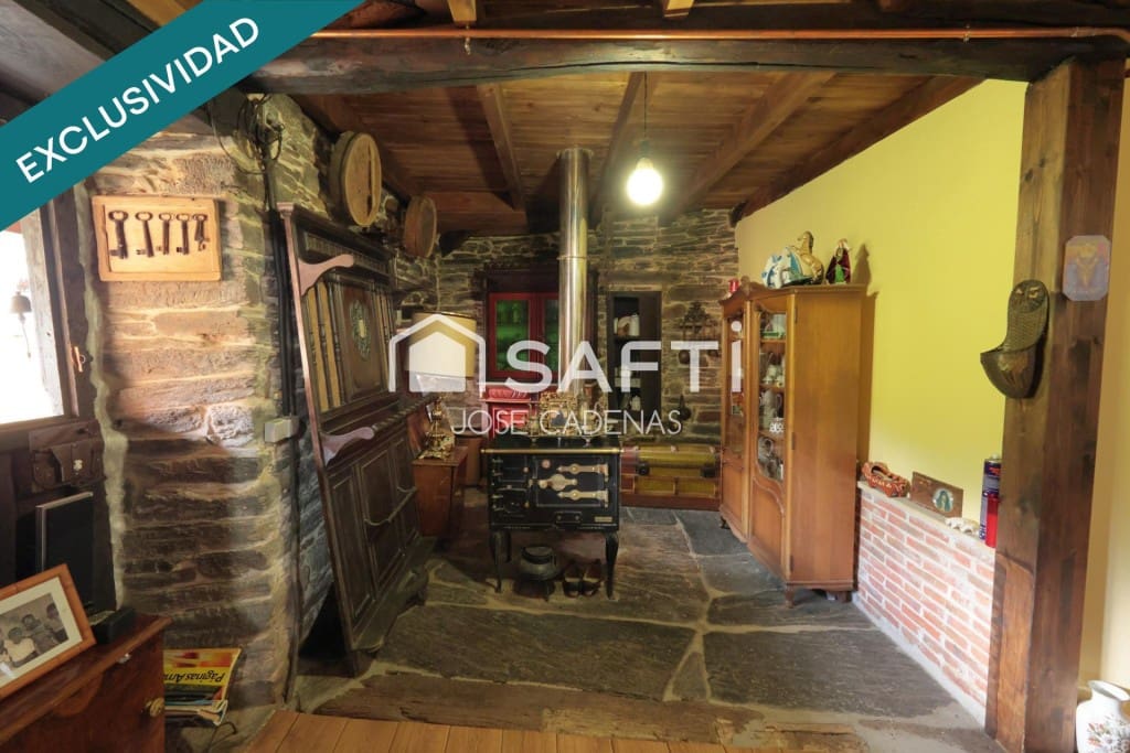 2 slaapkamer Finca/Landhuis te koop in Villafranca del Bierzo - € 94.000 (Ref: 10035104)