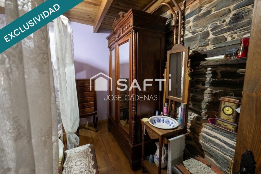 2 slaapkamer Finca/Landhuis te koop in Villafranca del Bierzo - € 94.000 (Ref: 10035104)