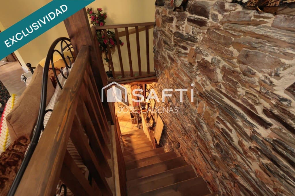 2 slaapkamer Finca/Landhuis te koop in Villafranca del Bierzo - € 94.000 (Ref: 10035104)