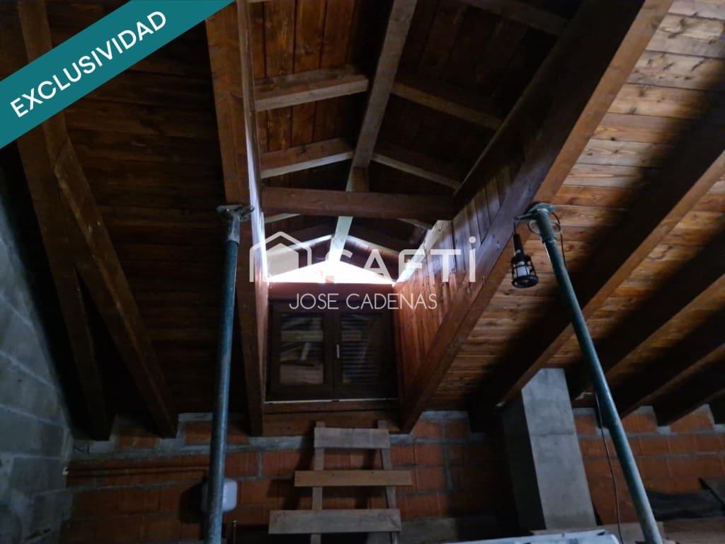 2 slaapkamer Finca/Landhuis te koop in Villafranca del Bierzo - € 94.000 (Ref: 10035104)