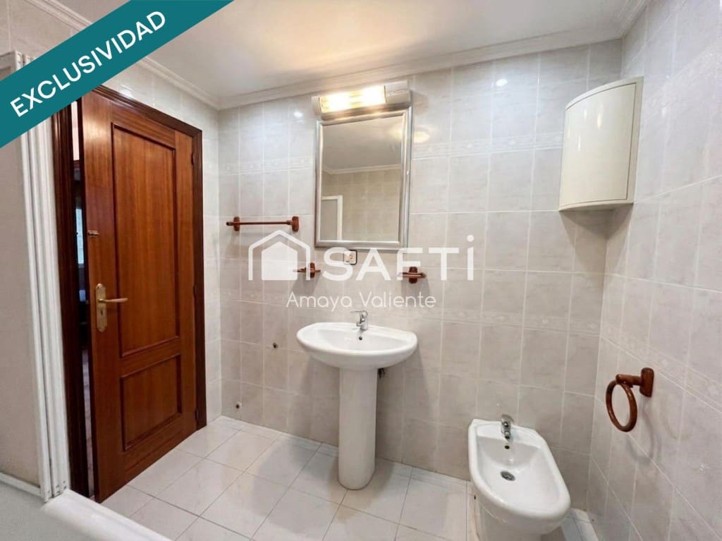 3 bedroom Apartment for sale in Aliaga - € 43,000 (Ref: 10035106)