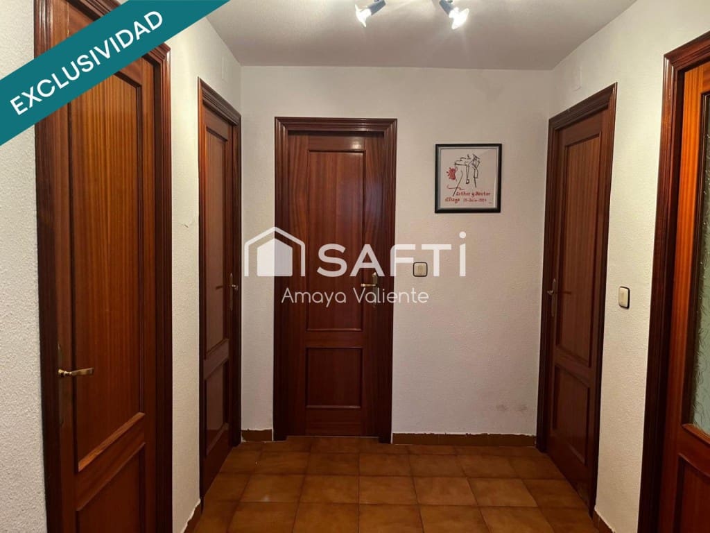 3 bedroom Apartment for sale in Aliaga - € 43,000 (Ref: 10035106)