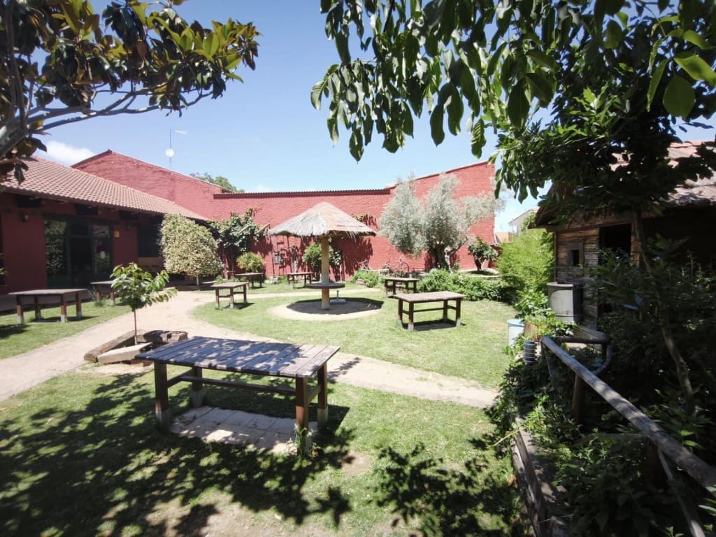 Escritório para venda em Alija del Infantado - 280 000 € (Ref: 10035108)