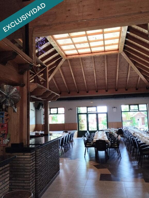 Oficina en Alija del Infantado en venta - 240.000 € (Ref: 10035108)