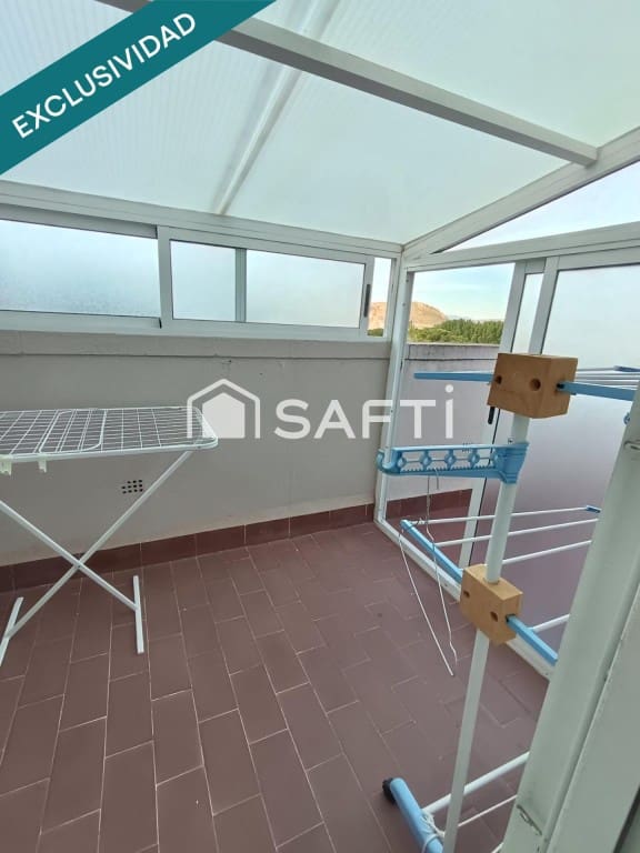 5 bedroom Villa for sale in Petrel / Petrer with garage - € 294,000 (Ref: 10037162)