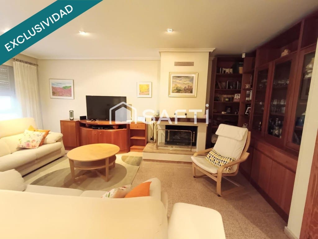 5 bedroom Villa for sale in Petrel / Petrer with garage - € 294,000 (Ref: 10037162)