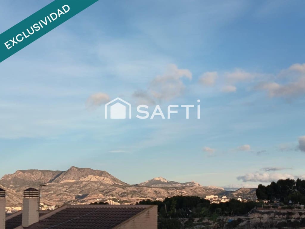 5 bedroom Villa for sale in Petrel / Petrer with garage - € 294,000 (Ref: 10037162)
