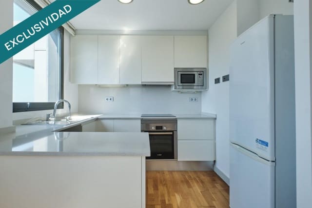 1 soverom Leilighet til salgs i La Marina de Port, Barcelona by med garasje - € 380 000 (Ref: 10040753)