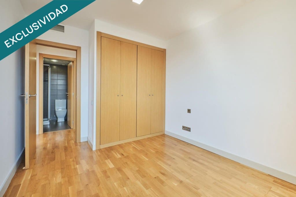 1 soverom Leilighet til salgs i Barcelona by med garasje - € 380 000 (Ref: 10040753)
