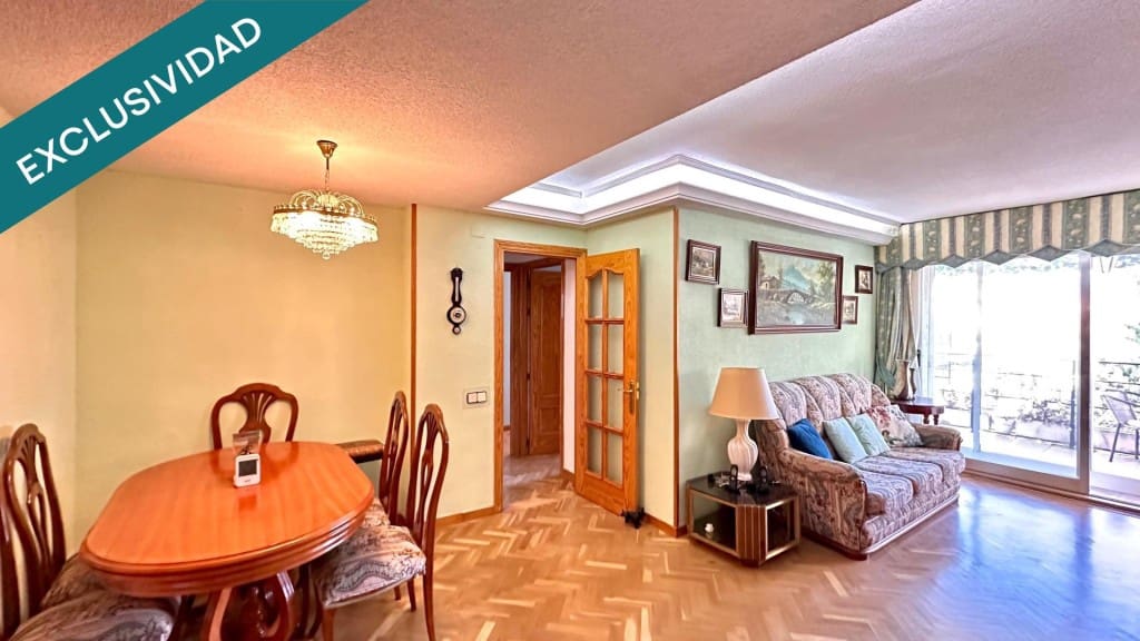 Piso de 4 habitaciones en Collado Villalba en venta con piscina garaje - 410.000 € (Ref: 10040758)