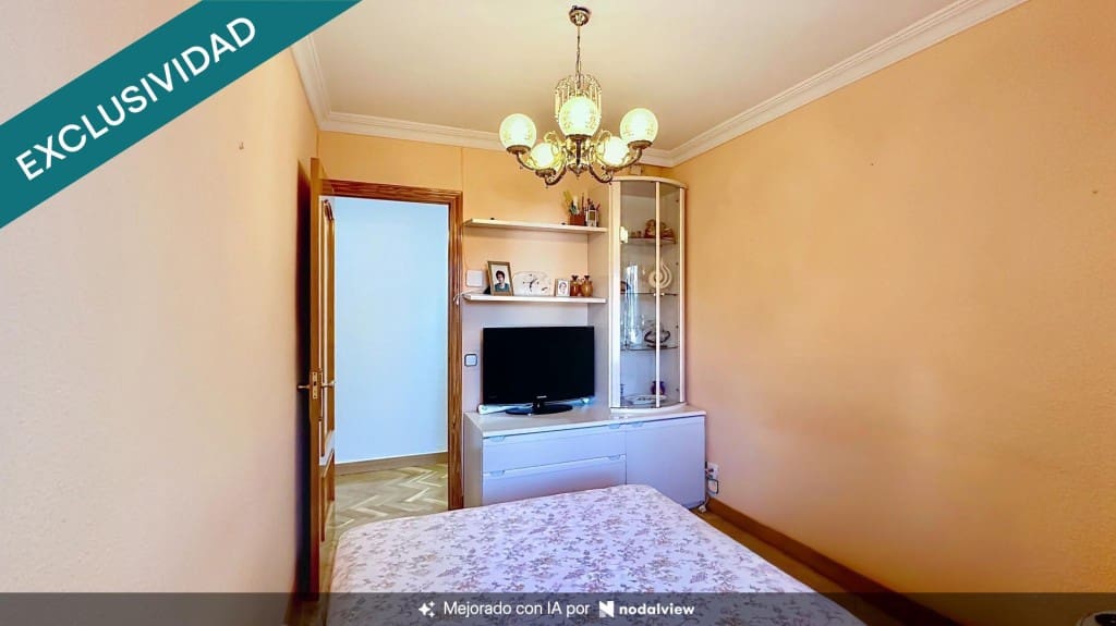 Piso de 4 habitaciones en Collado Villalba en venta con piscina garaje - 410.000 € (Ref: 10040758)
