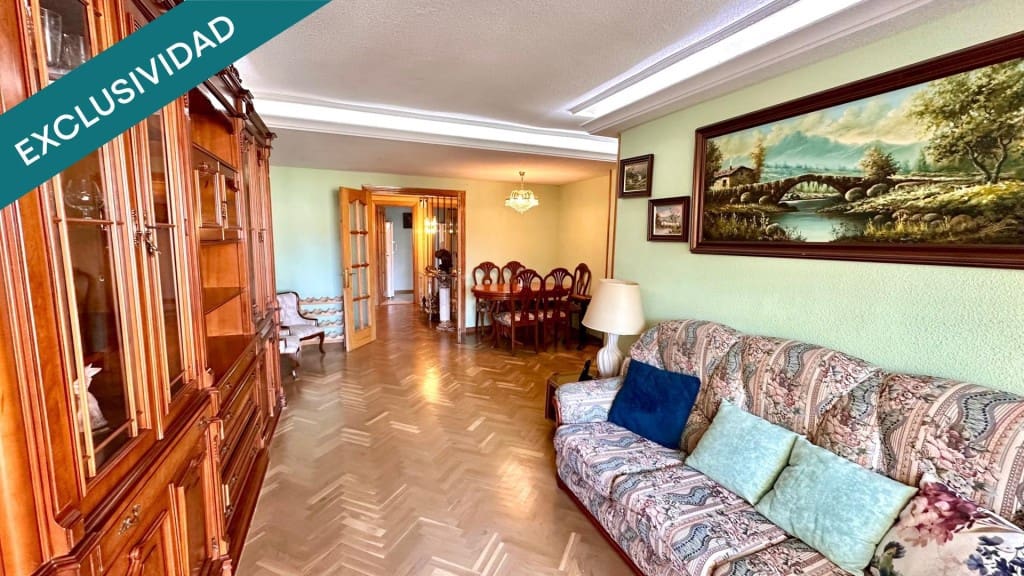 Piso de 4 habitaciones en Collado Villalba en venta con piscina garaje - 410.000 € (Ref: 10040758)