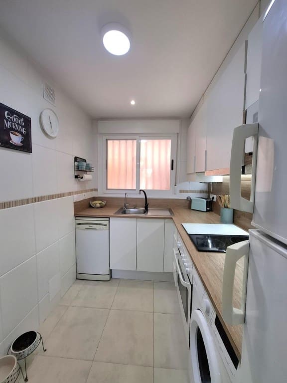2 slaapkamer Appartement te koop in Oropesa  met zwembad garage - € 177.000 (Ref: 10040761)