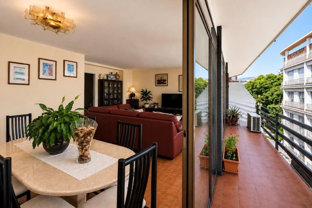 Apartamento de 4 habitaciones en Barcelona ciudad en venta - 925.000 € (Ref: 10040763)