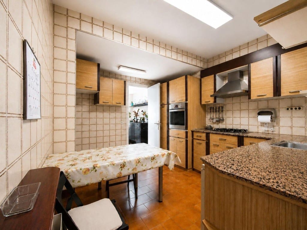 Apartamento de 4 habitaciones en Barcelona ciudad en venta - 925.000 € (Ref: 10040763)