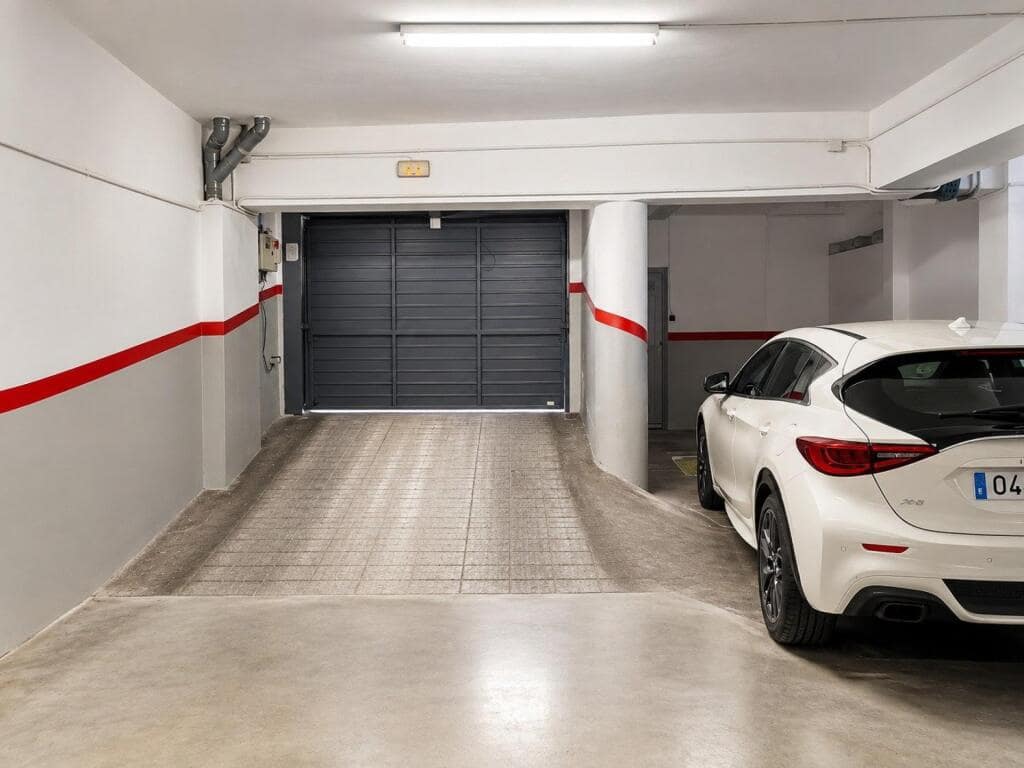 Apartamento de 4 habitaciones en Barcelona ciudad en venta con garaje - 925.000 € (Ref: 10040763)