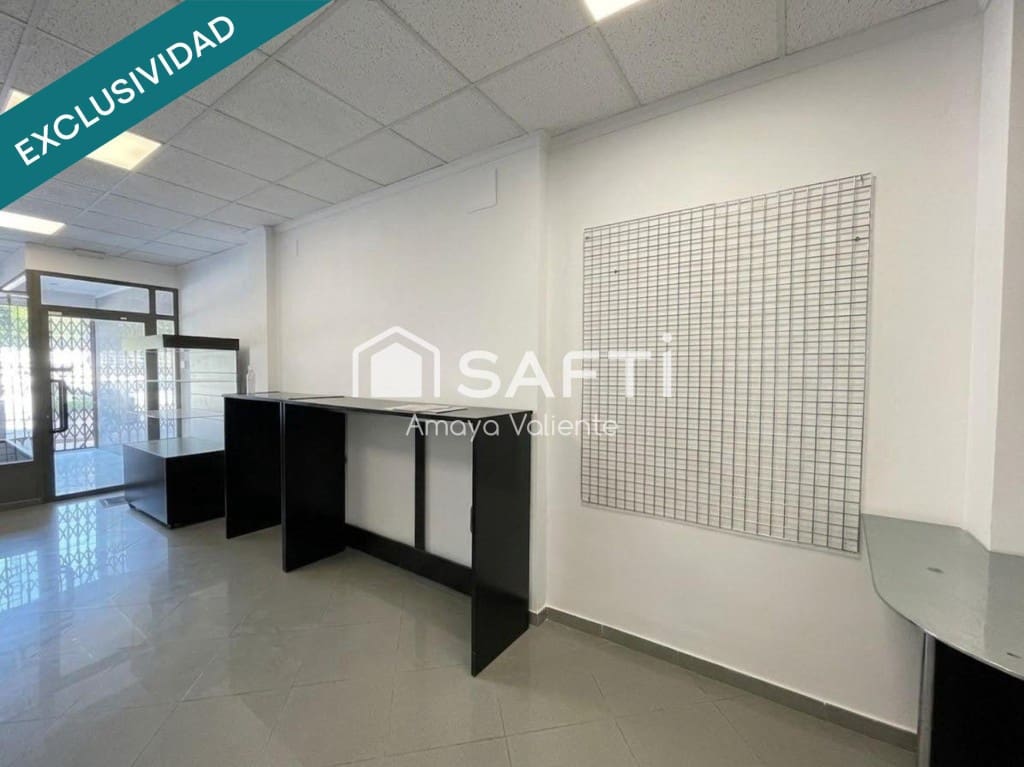 Local Comercial en Utrillas en venta - 66.000 € (Ref: 10040764)
