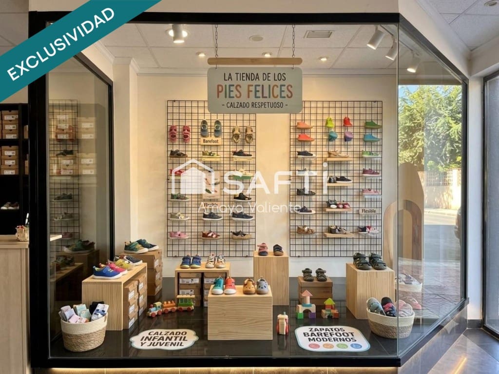 Local Comercial en Utrillas en venta - 66.000 € (Ref: 10040764)