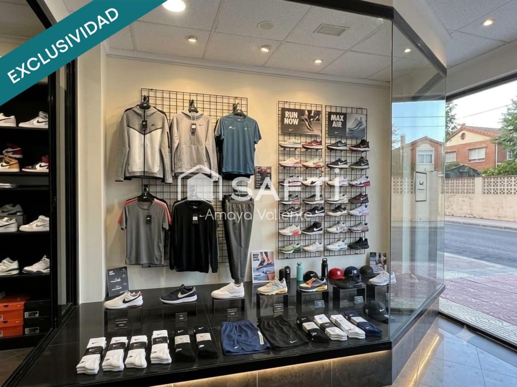 Local Comercial en Utrillas en venta - 66.000 € (Ref: 10040764)