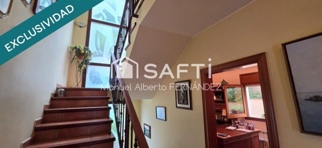 6 bedroom Villa for sale in Blanes with pool garage - € 725,000 (Ref: 10042707)